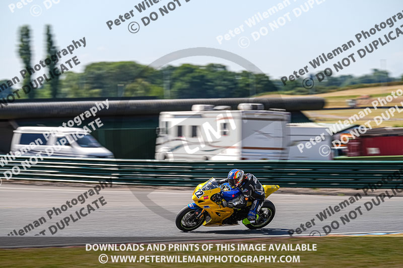 enduro digital images;event digital images;eventdigitalimages;mallory park;mallory park photographs;mallory park trackday;mallory park trackday photographs;no limits trackdays;peter wileman photography;racing digital images;trackday digital images;trackday photos